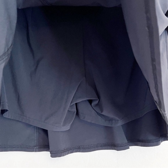 •ATHLETA• Black Wherever Layered Ruched A-Line Skort Size 2 - Picture 6 of 8